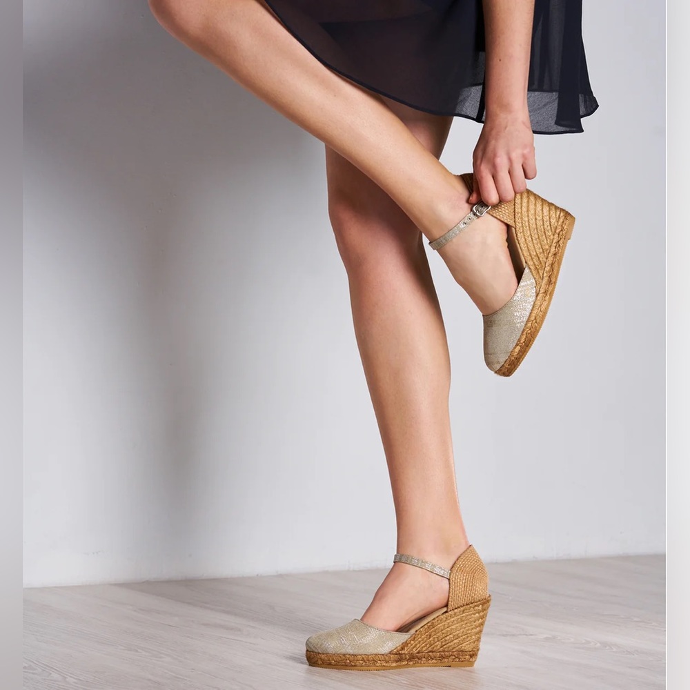 Viscata Women’s Satuna Canvas Wedges Silver Cream Jute Espadrille Closed… - Picture 2 of 16
